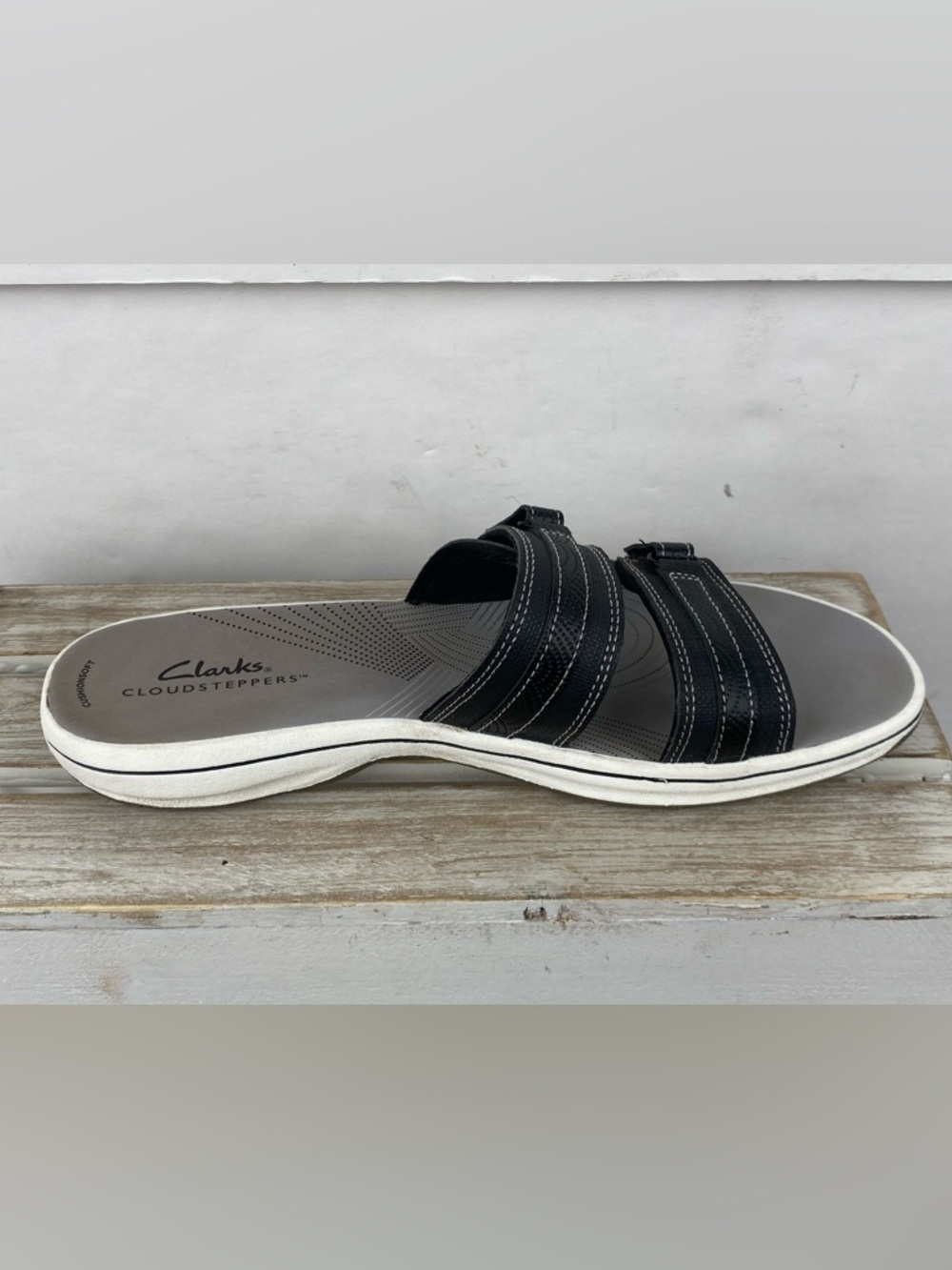 Cloud steppers by Clarks Women's Breeze Piper Sandals size 8M - Picture 5 of 11